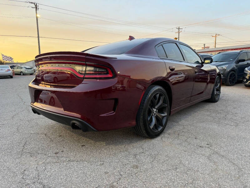 2019 Dodge Charger SXT