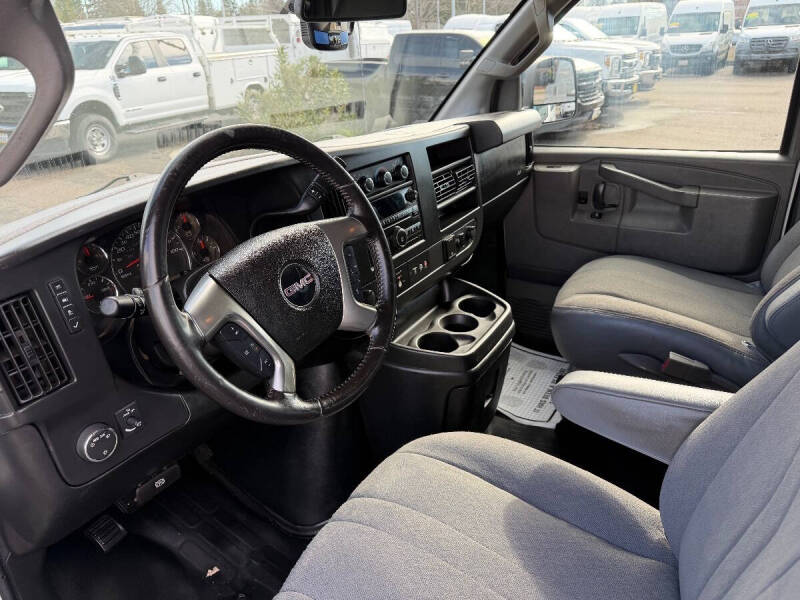 2016 GMC Savana LS 3500