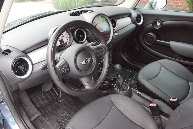 2011 MINI Cooper