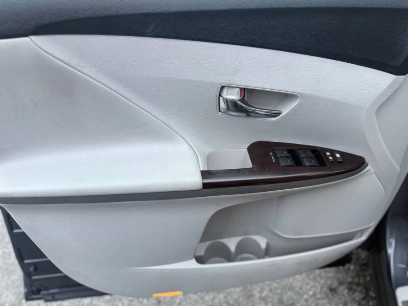 2010 Toyota Venza AWD V6