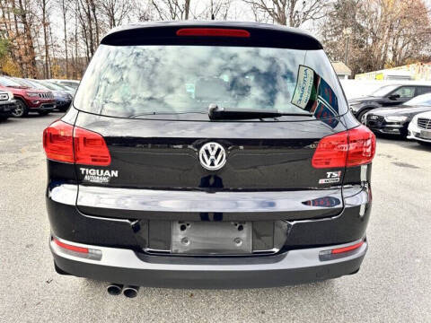 2017 Volkswagen Tiguan 2.0T Wolfsburg Edition 4Motion