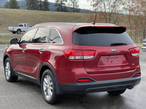 2017 Kia Sorento LX