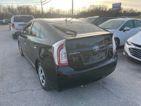 2012 Toyota Prius Two