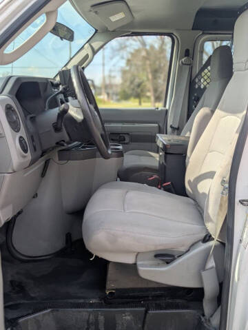 2012 Ford E-Series