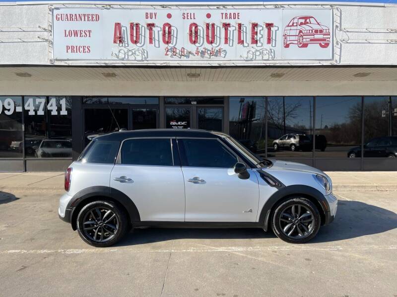 2014 MINI Countryman for sale at Auto Outlet in Des Moines IA