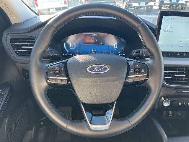 2025 Ford Escape Platinum