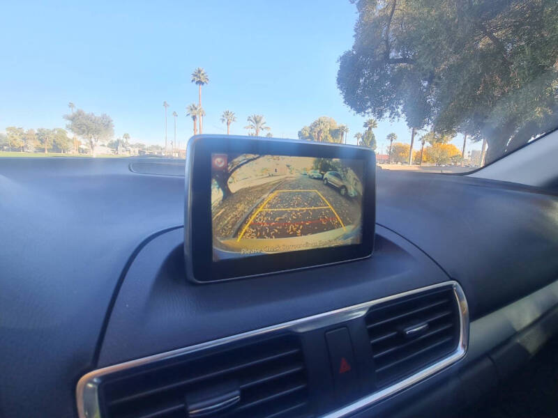 2015 Mazda MAZDA3 s Touring