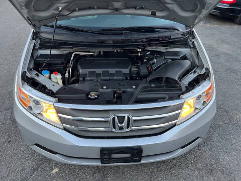 2011 Honda Odyssey EX-L w/DVD