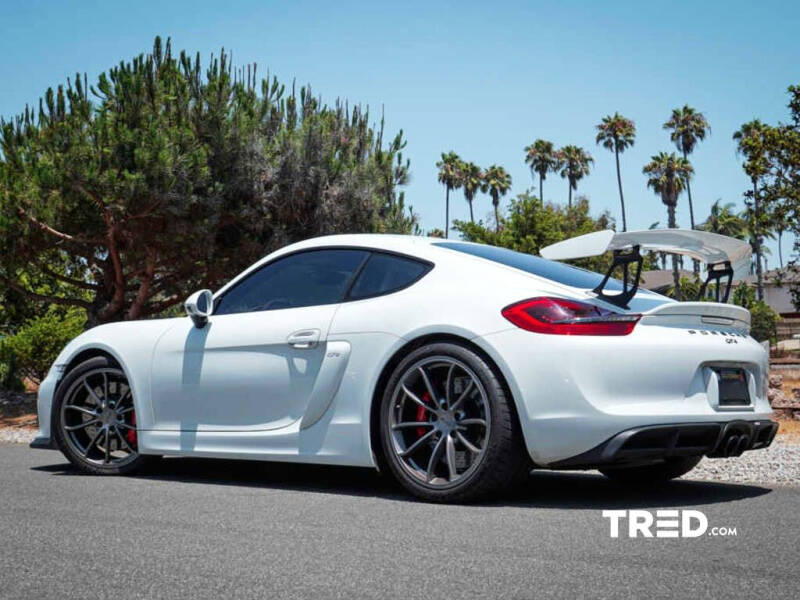 2016 Porsche Cayman GT4