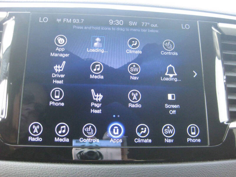 2017 Chrysler Pacifica Touring-L