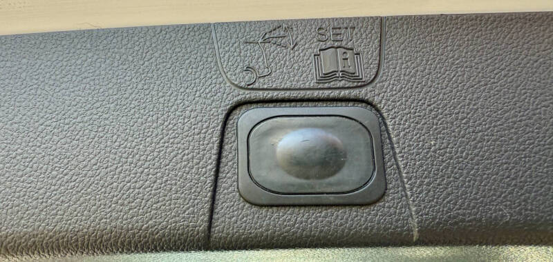 2013 Ford C-MAX Hybrid SE