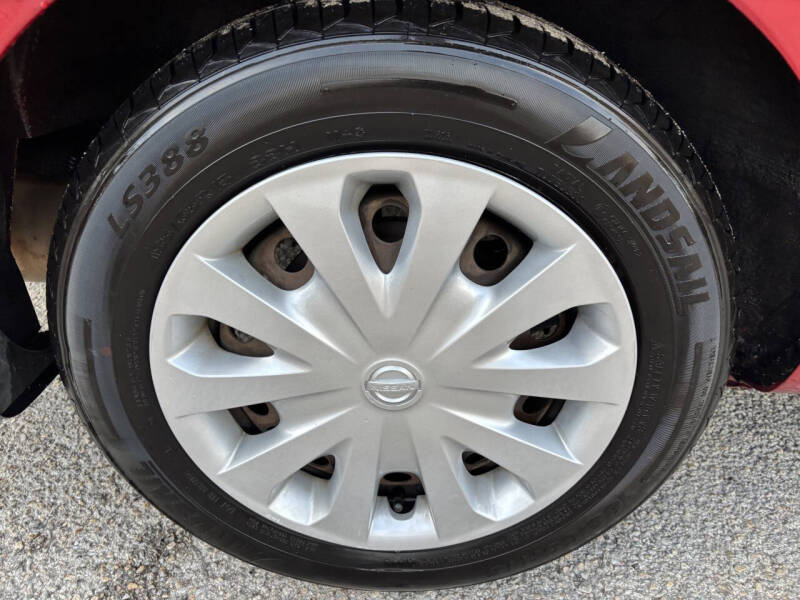 2014 Nissan Versa 1.6 S Plus