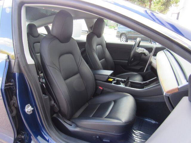 2019 Tesla Model 3 Standard Range Plus