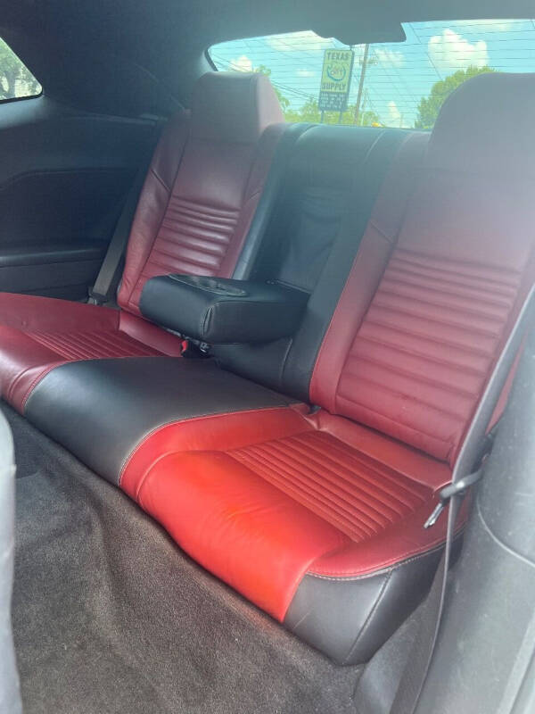 2014 Dodge Challenger R/T Shaker Package