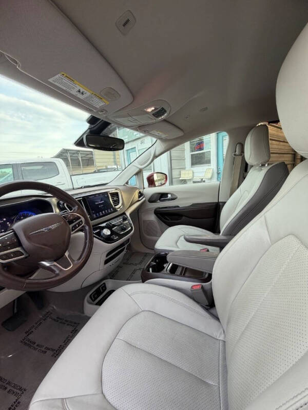 2019 Chrysler Pacifica Touring L
