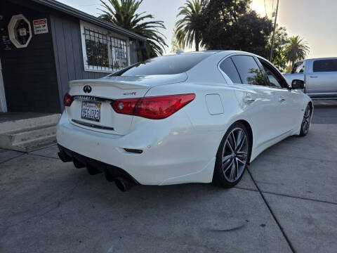 2017 Infiniti Q50 Red Sport 400