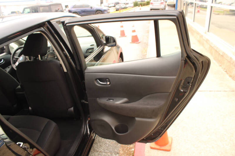 2015 Nissan LEAF