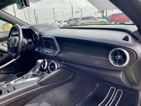 2019 Chevrolet Camaro LT