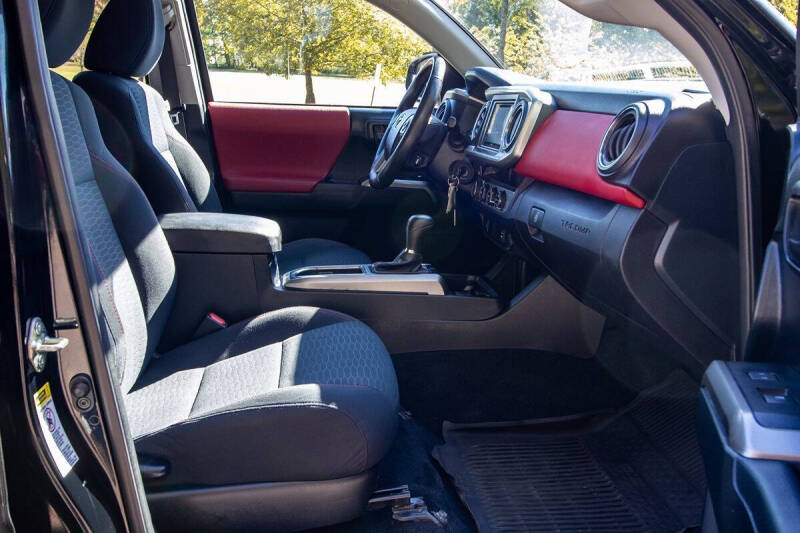 2016 Toyota Tacoma SR5 V6