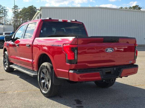2024 Ford F-150 Lightning XLT