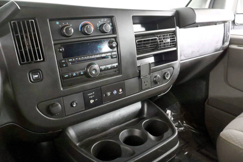 2017 Chevrolet Express LS 2500