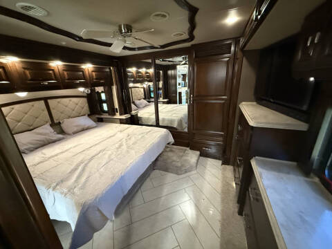 2016 Tiffin Allegro Bus