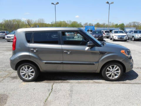 2012 Kia Soul +