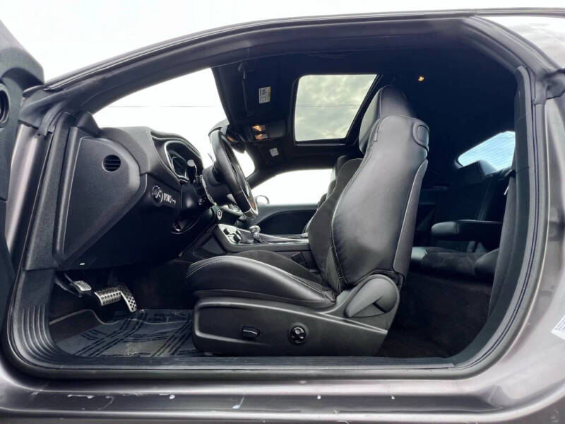 2015 Dodge Challenger SRT 392