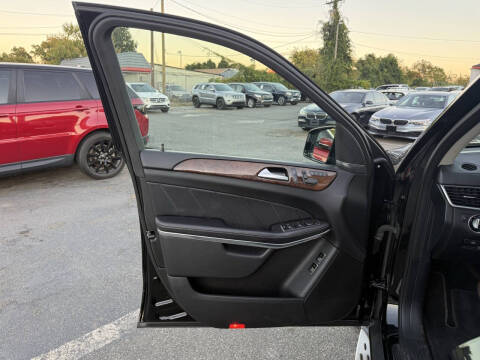 2013 Mercedes-Benz GL-Class GL 550 4MATIC