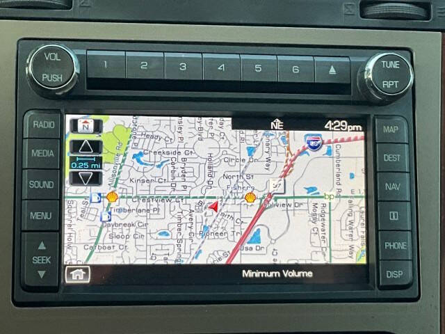 2011 Lincoln Navigator L