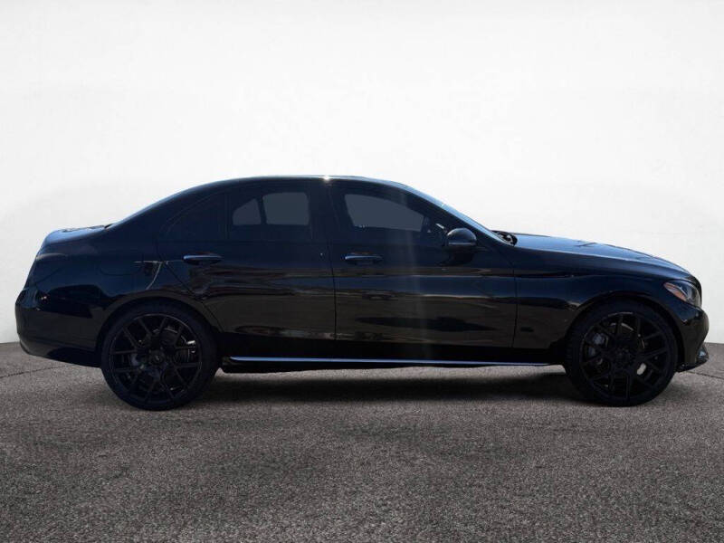 2016 Mercedes-Benz C-Class