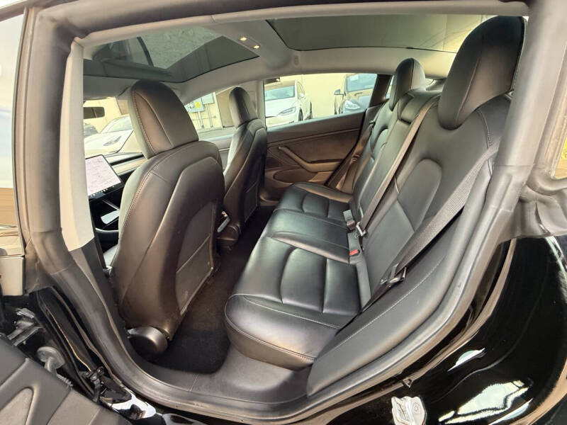 2019 Tesla Model 3 Standard Range Plus