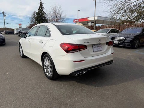 2019 Mercedes-Benz A-Class A 220