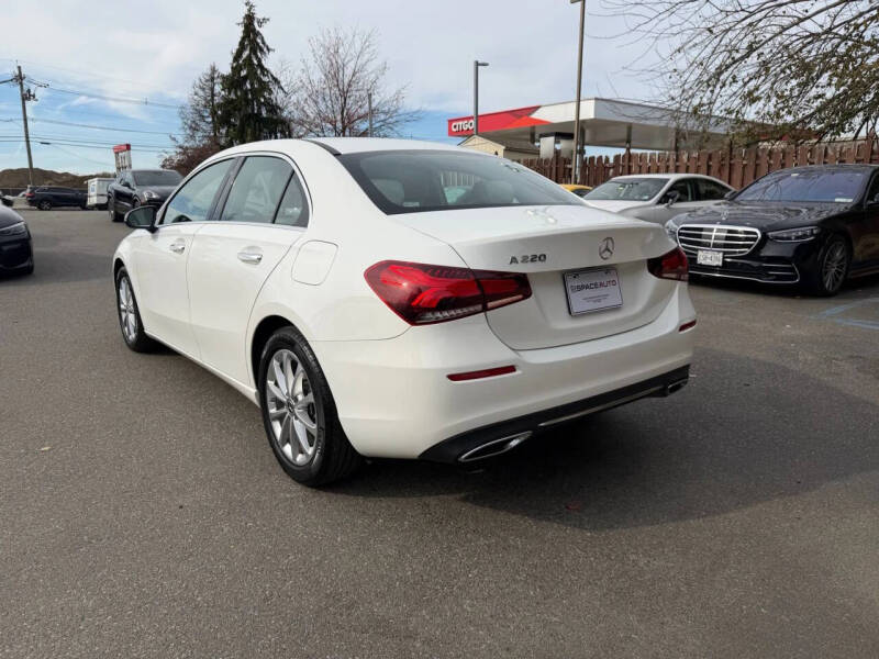 2019 Mercedes-Benz A-Class A 220