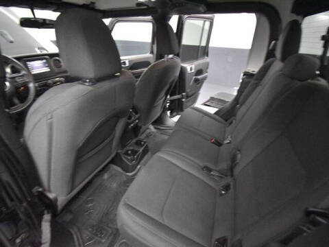 2021 Jeep Gladiator Sport