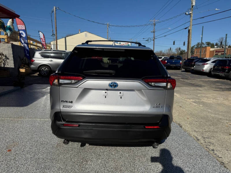 2021 Toyota RAV4 Hybrid LE