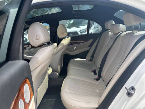 2019 Mercedes-Benz E-Class E 300