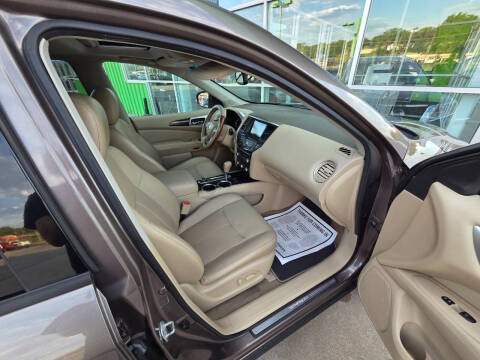 2014 Nissan Pathfinder SL