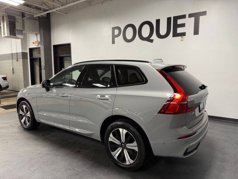 2025 Volvo XC60 T8 Plus Dark Theme