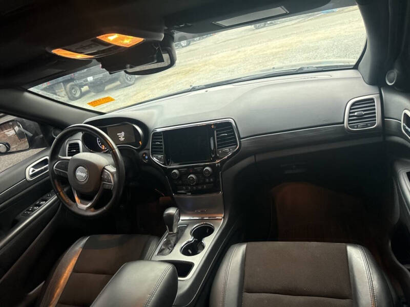 2020 Jeep Grand Cherokee Altitude