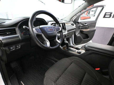 2017 GMC Acadia SLE-2