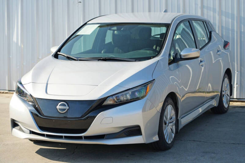 2023 Nissan LEAF S