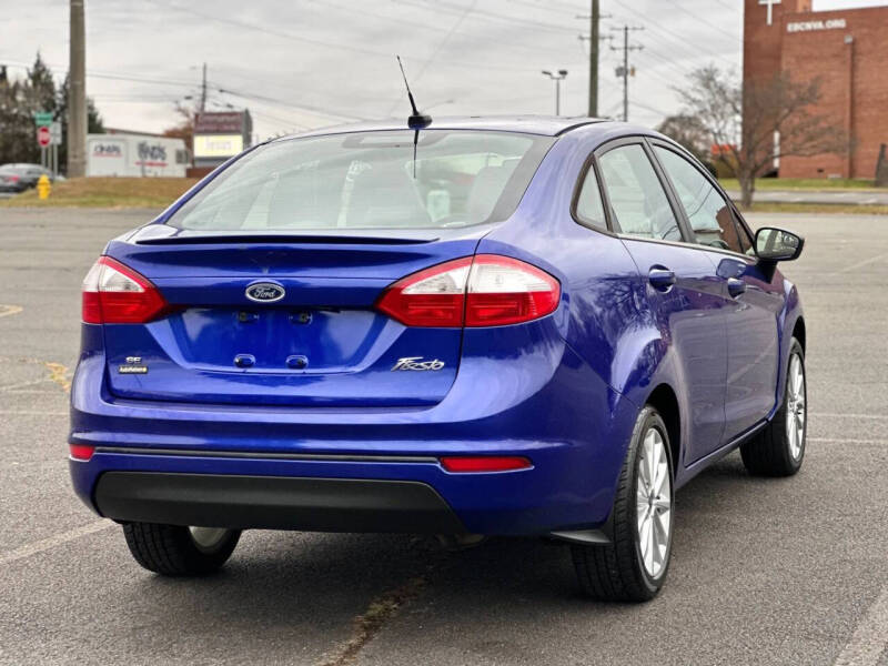 2014 Ford Fiesta SE