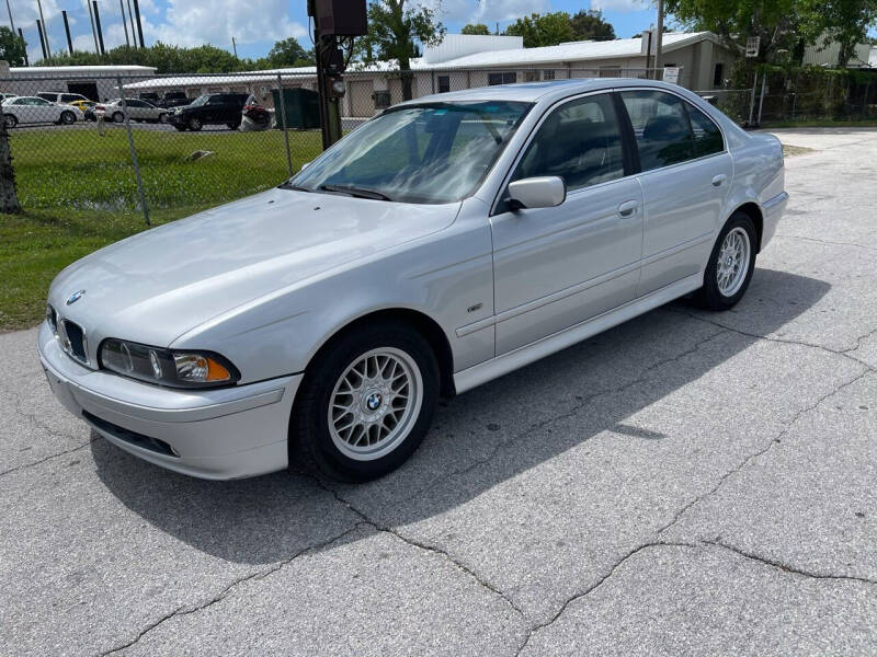 2002 BMW 5 Series 525i