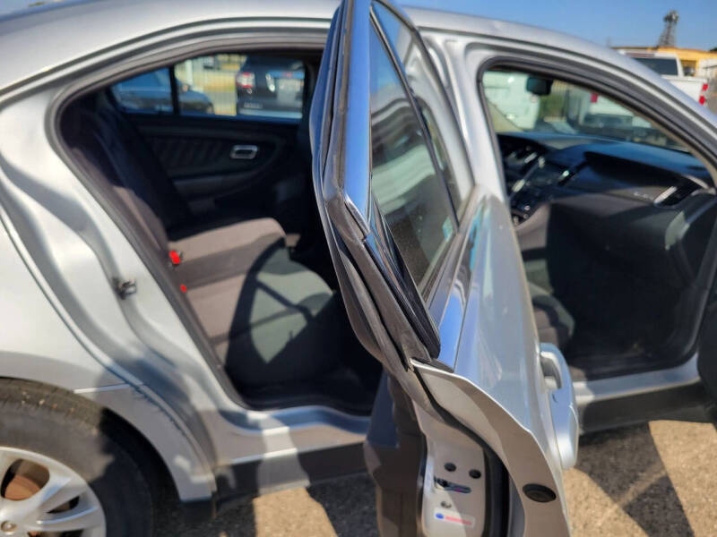 2012 Ford Taurus SEL