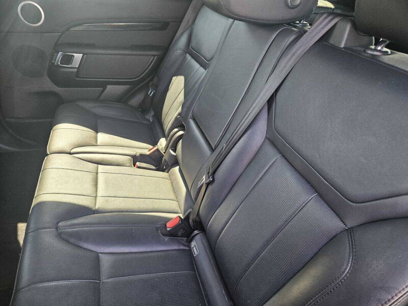 2019 Land Rover Discovery SE