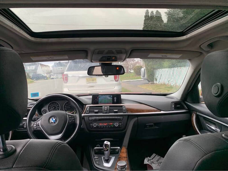 2015 BMW 3 Series 328i xDrive