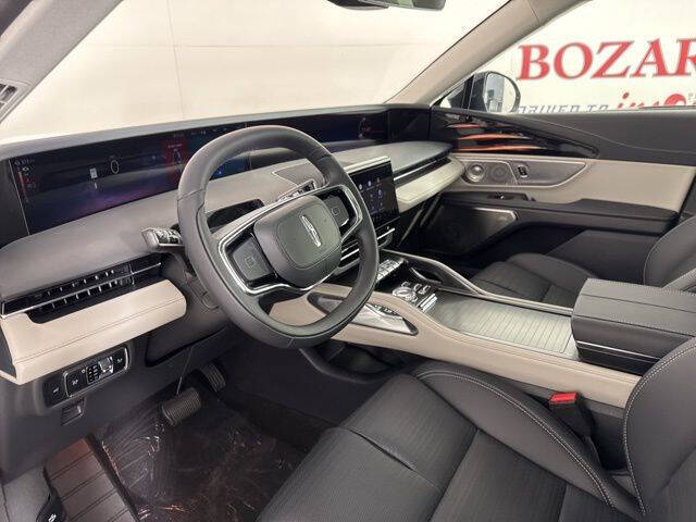 2025 Lincoln Nautilus Reserve