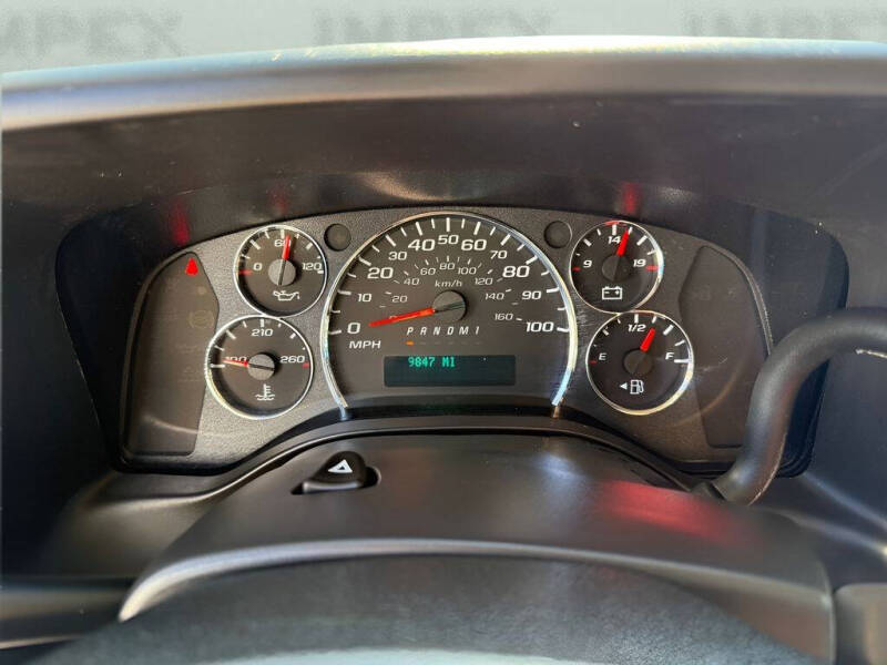 2023 GMC Savana 2500