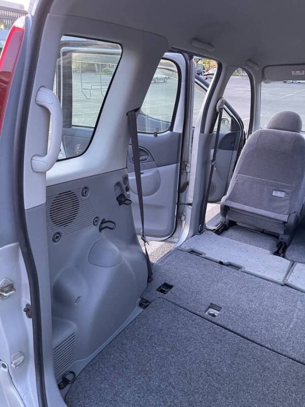 2000 Toyota Funcargo Yaris